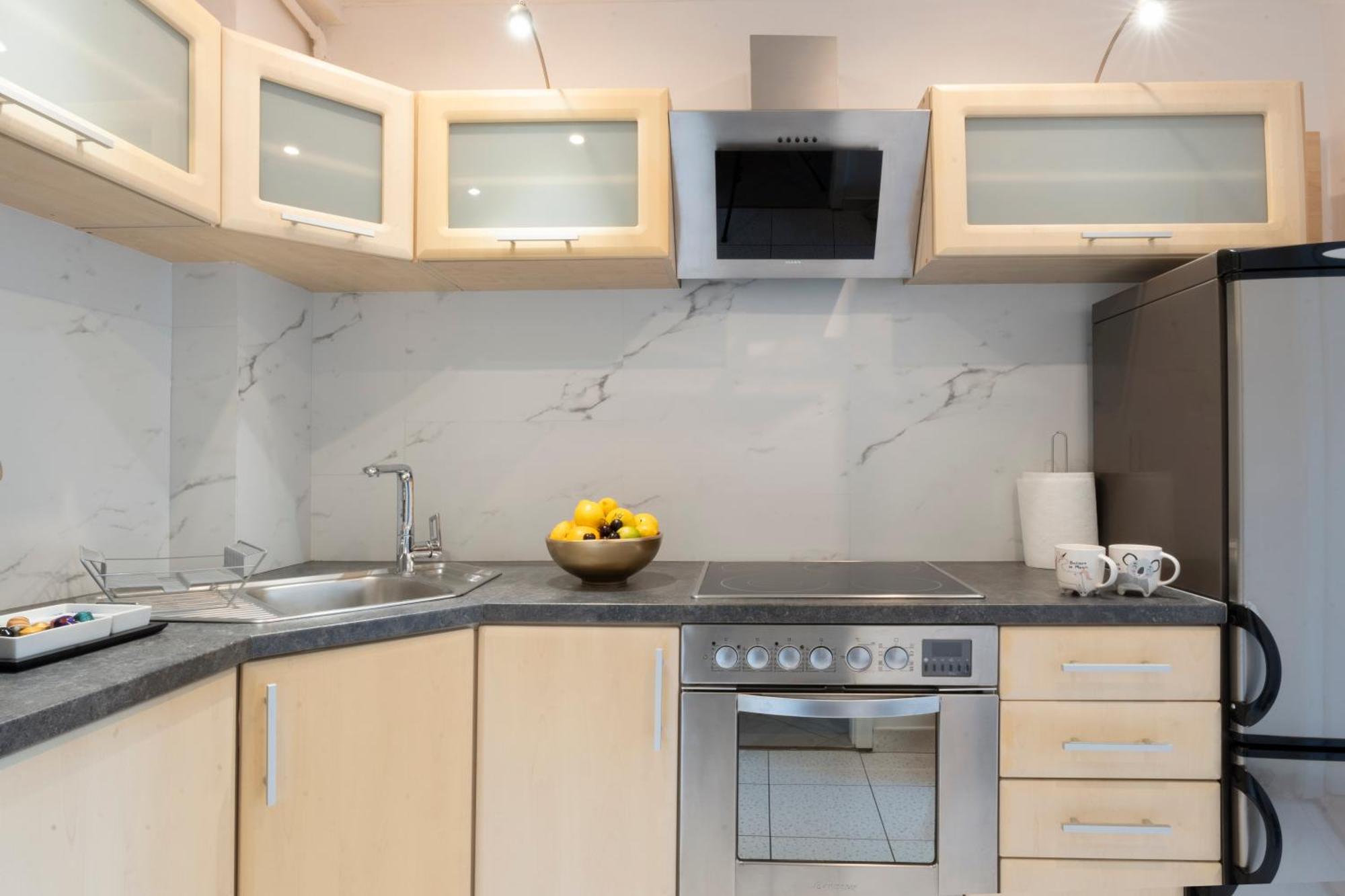 Greenpoint Hoza Apartment Варшава Экстерьер фото